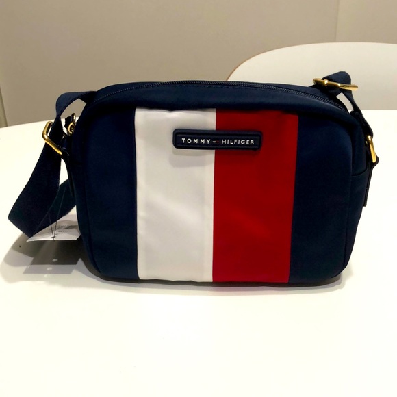 Tommy Hilfiger Handbags - Tommy Hilfiger woman croossbody small bag
